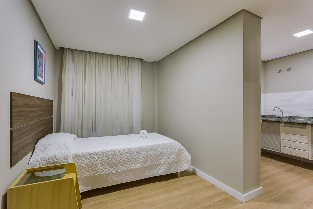 Hotel Lavenue クリチバ エクステリア 写真